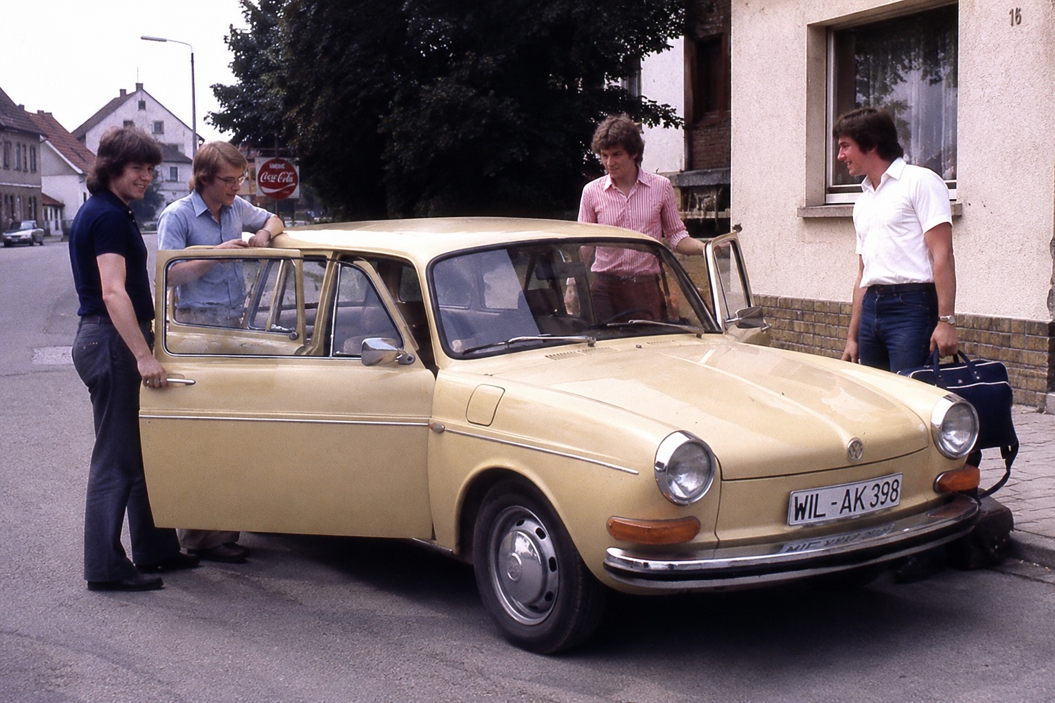 VW Variant 1600